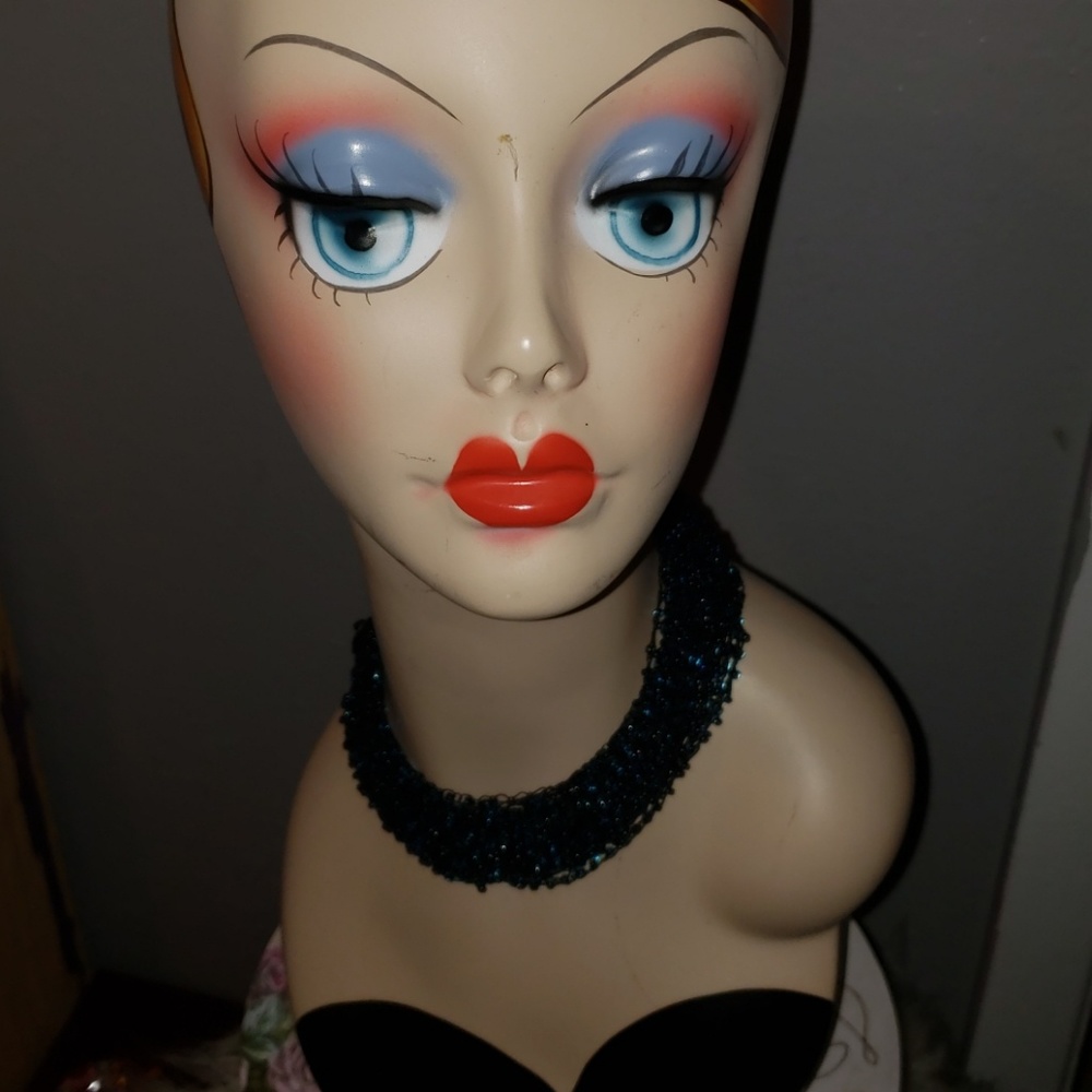 Pretty Blue Bead choker